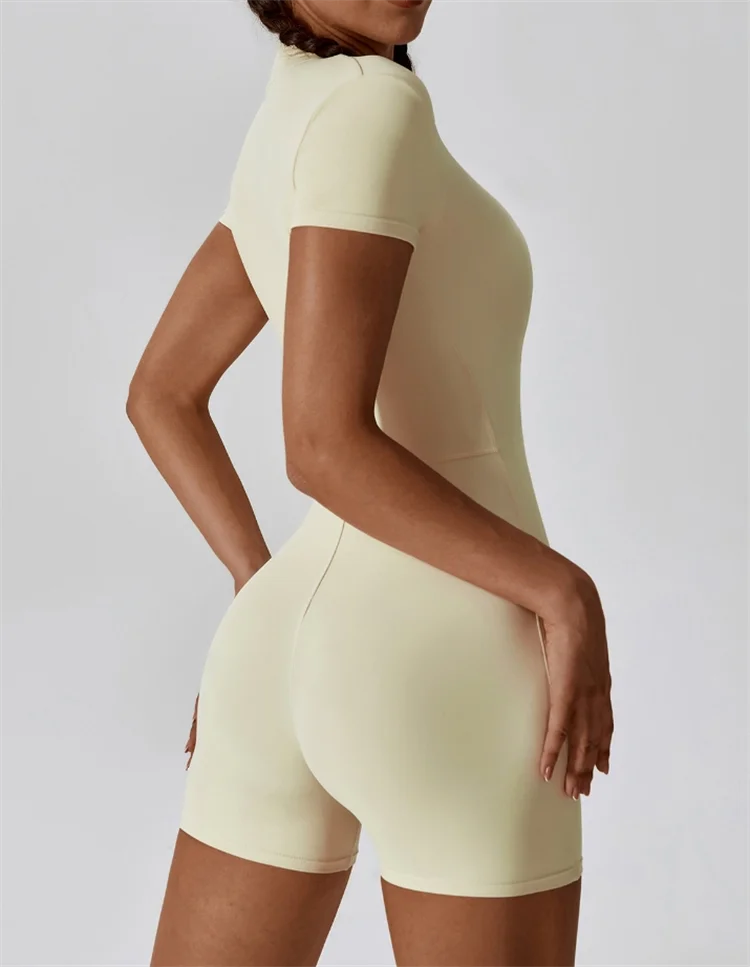 Traje Estilo Yoga